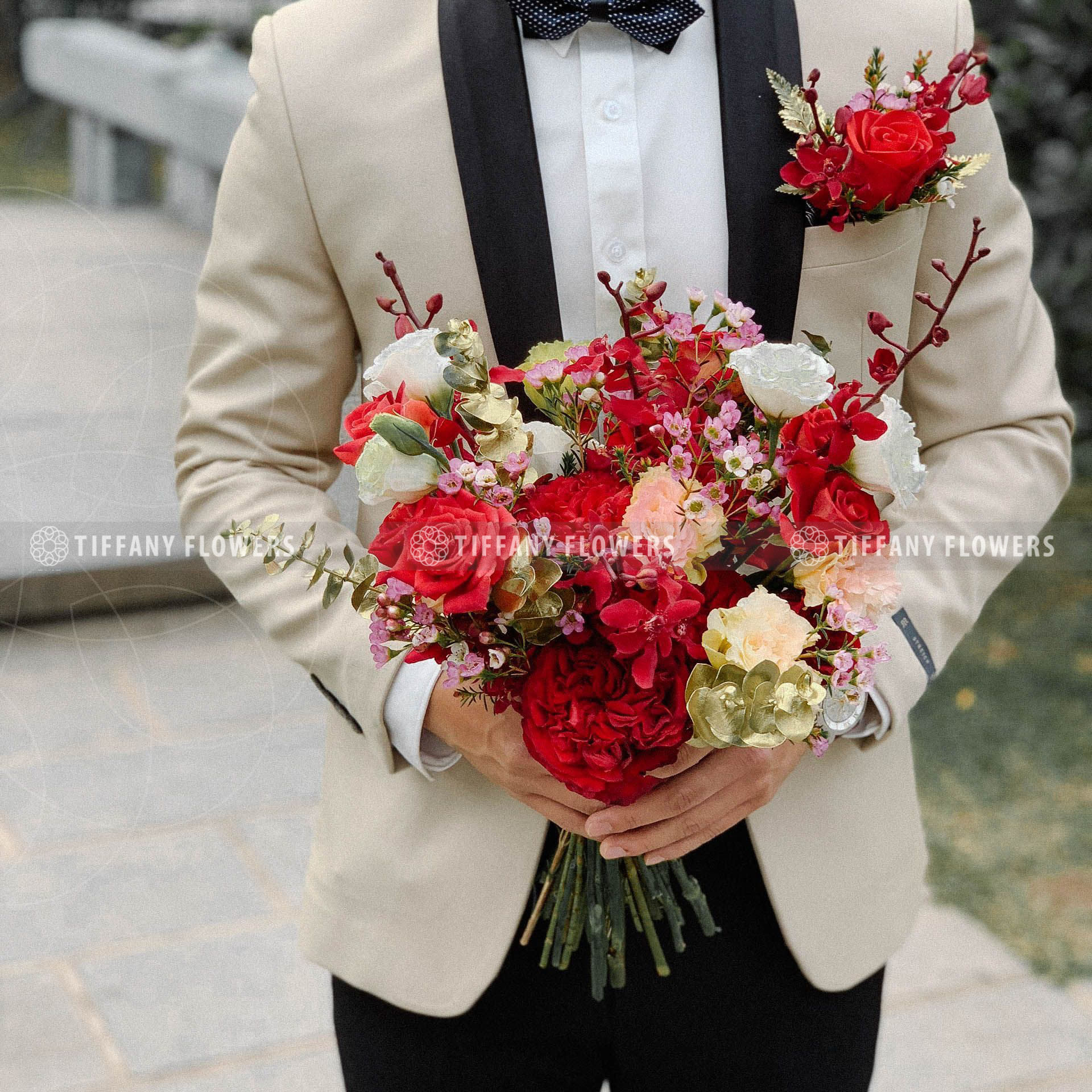 Bó hoa tay cô dâu Stunning – T17